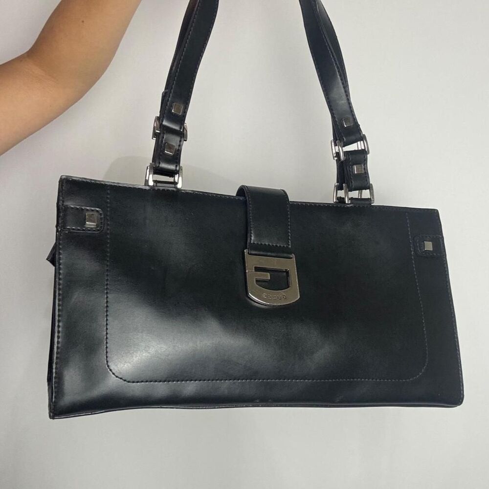 Guess Vintage Y2K Black Patent Leather Baguette Shoulder Bag